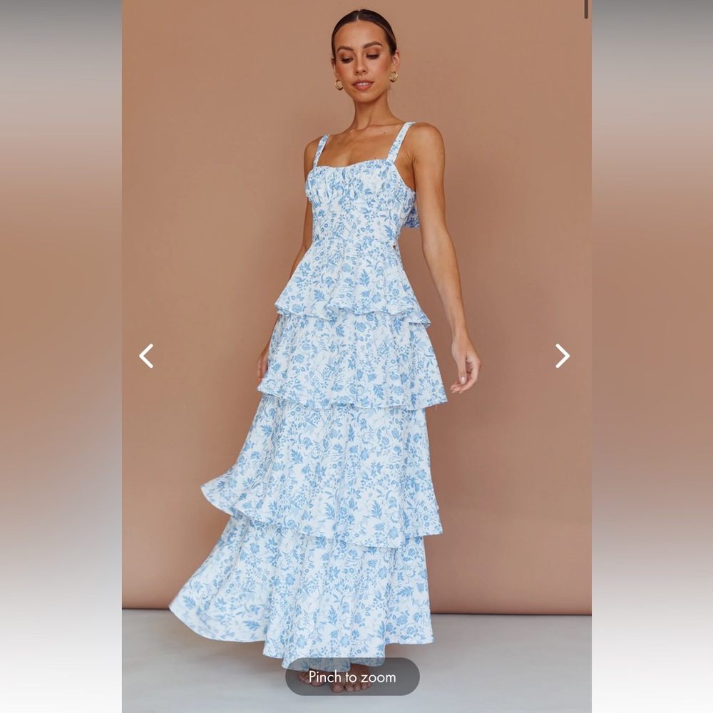 Selfie Leslie PROVENCE BLOOM TIERED MIDI DRESS FLORAL BLUE NWT large